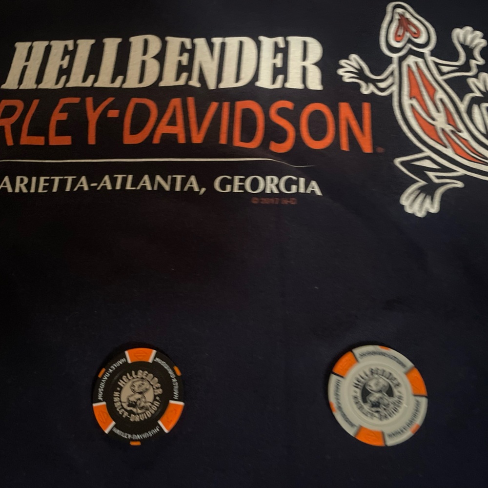 HELLBENDER Harley-Davidson Motorcycles Poker Chips & XXL T-shirt Marietta-ATL